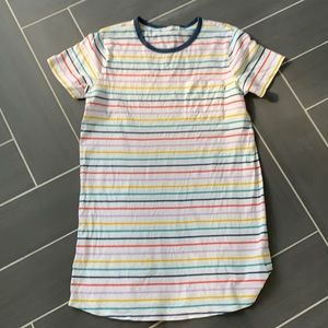 Woman’s Vans tshirt dress
